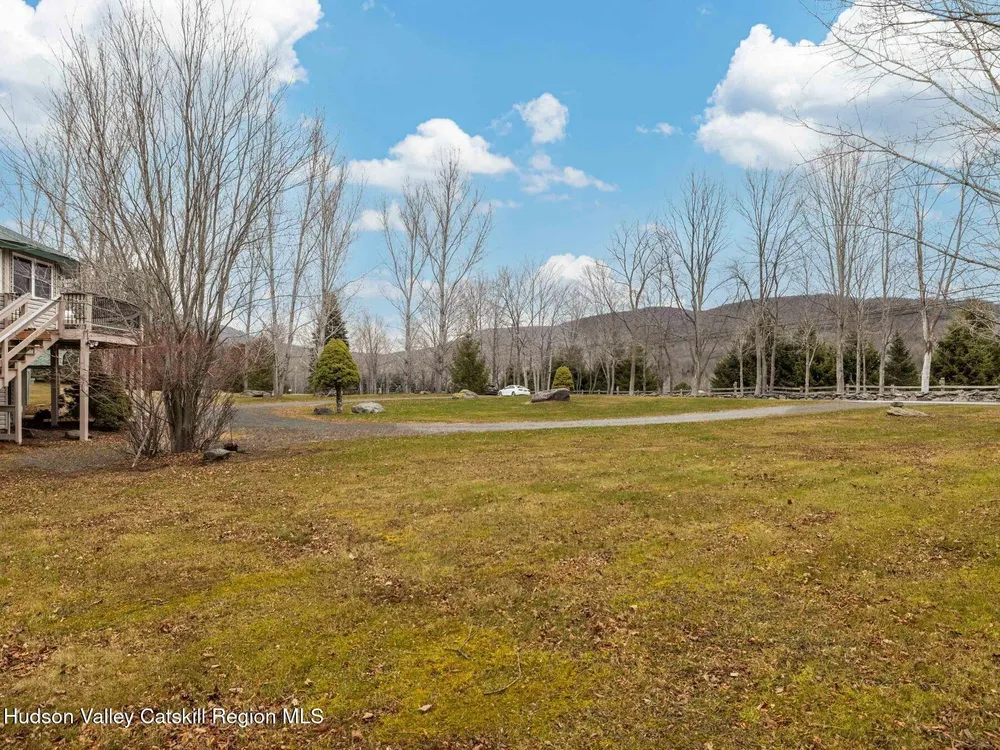 215 Siam Rd, Windham, NY 12496