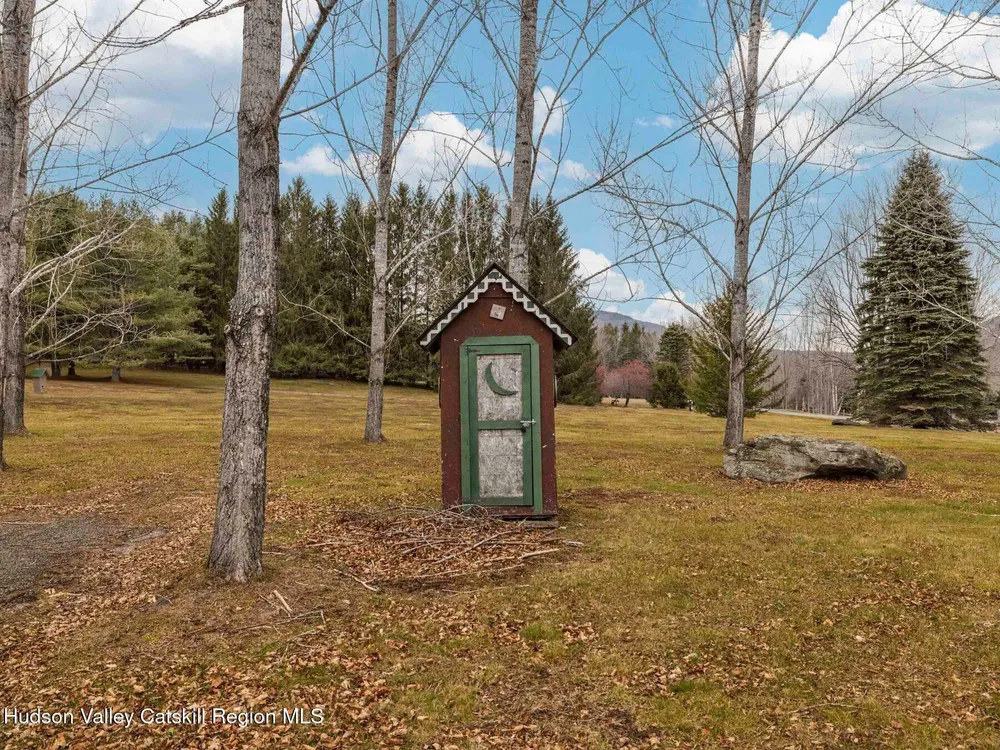 215 Siam Rd, Windham, NY 12496