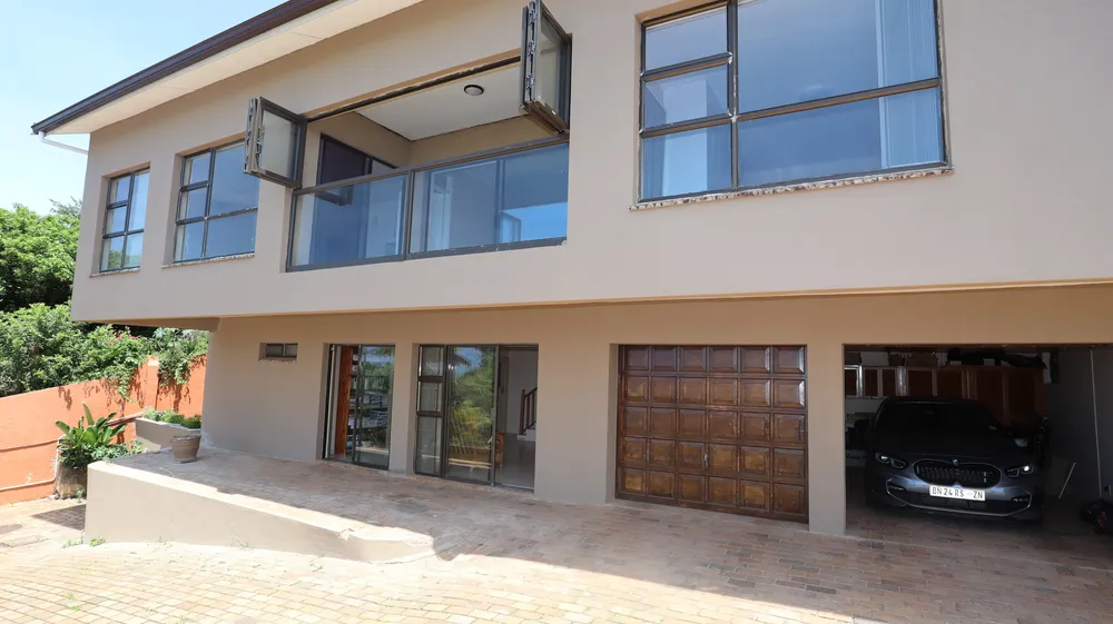 South Africa, KwaZulu Natal, Desainagar, South Dune Road, Unit 3 Trevini House, 24