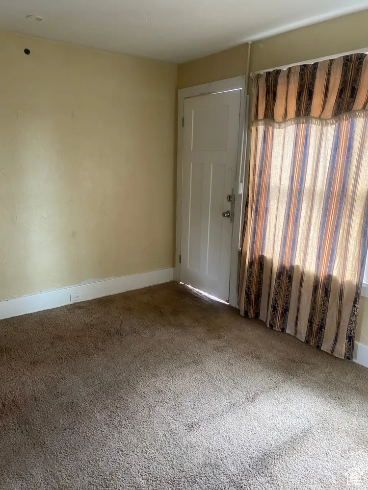 2531 Fowler Ave, Ogden, UT 84401
