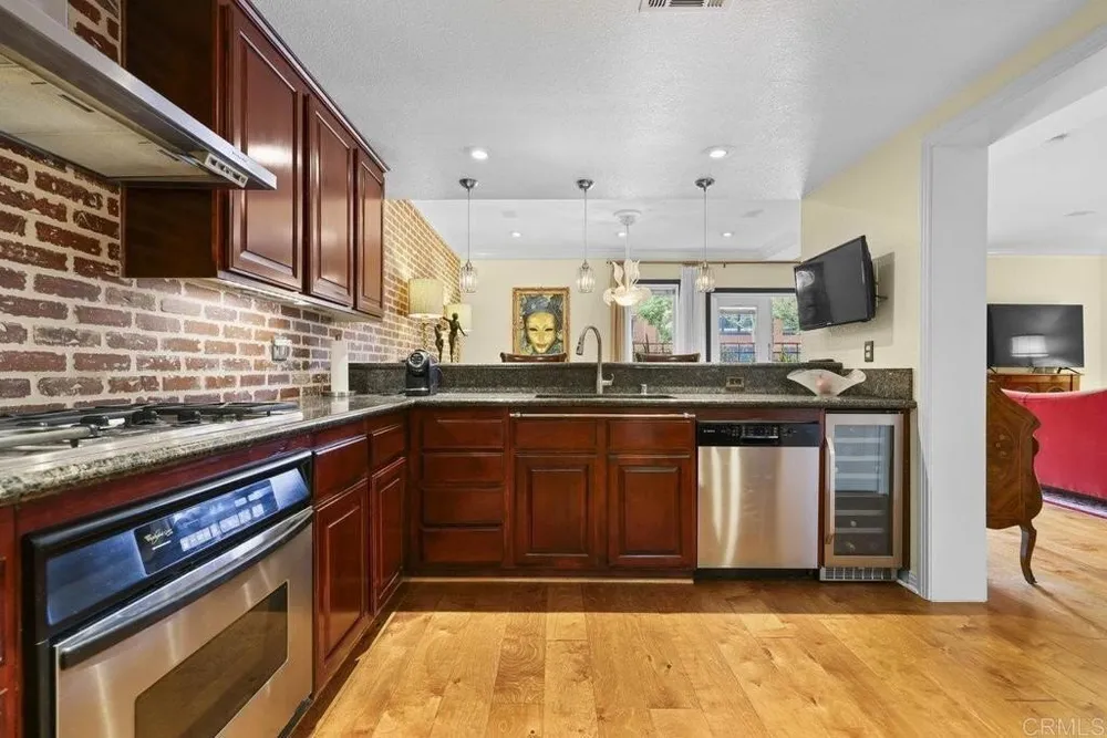 301 W G St, San Diego, CA 92101