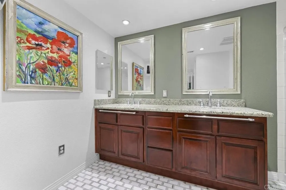 301 W G St, San Diego, CA 92101