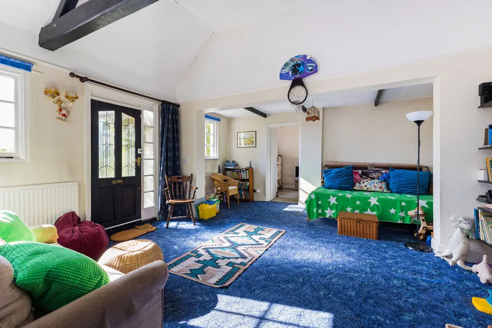 Aldenham Road, Elstree, WD6