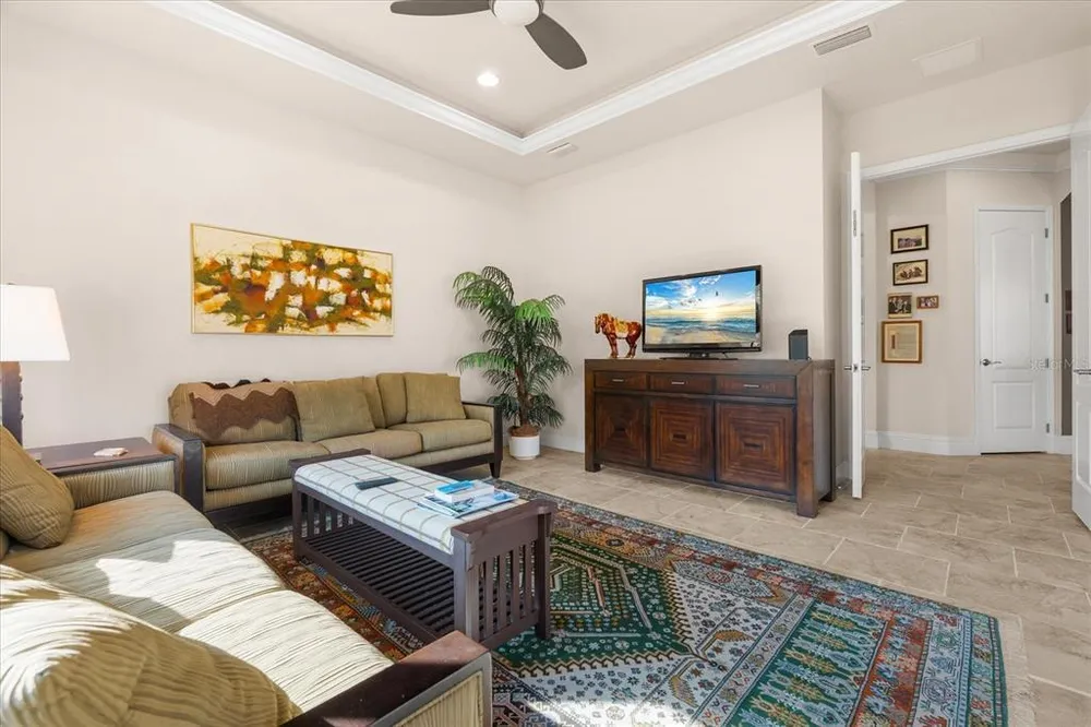 3531 Founders Club Dr, Sarasota, FL 34240-1434