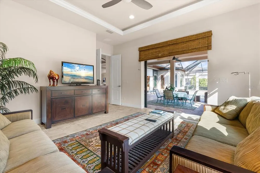 3531 Founders Club Dr, Sarasota, FL 34240-1434