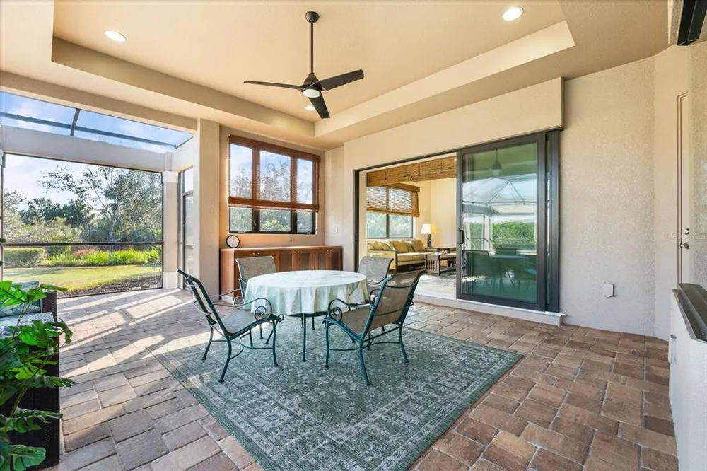 3531 Founders Club Dr, Sarasota, FL 34240-1434