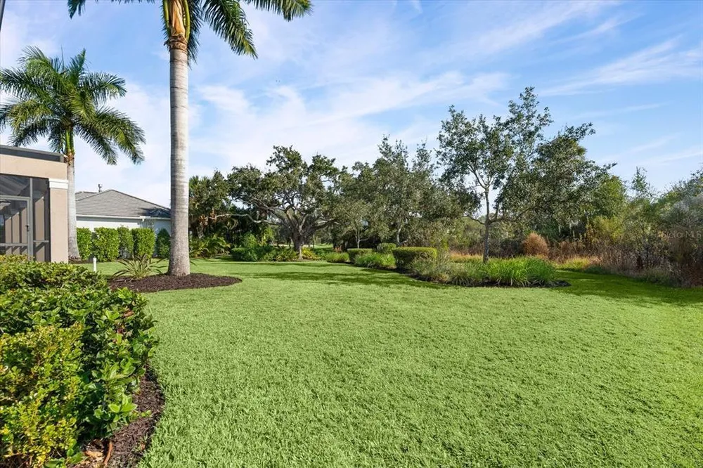 3531 Founders Club Dr, Sarasota, FL 34240-1434