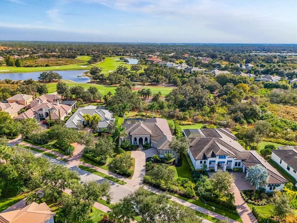 3531 Founders Club Dr, Sarasota, FL 34240-1434