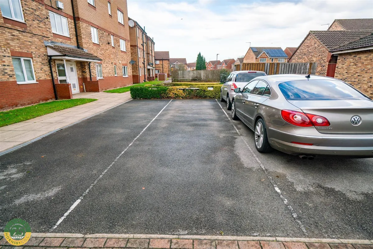 Lakeside Boulevard, Doncaster