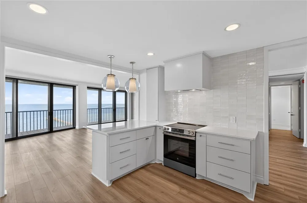 4500 Ocean Dr, Corpus Christi, TX 78412