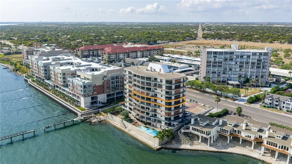 4500 Ocean Dr, Corpus Christi, TX 78412