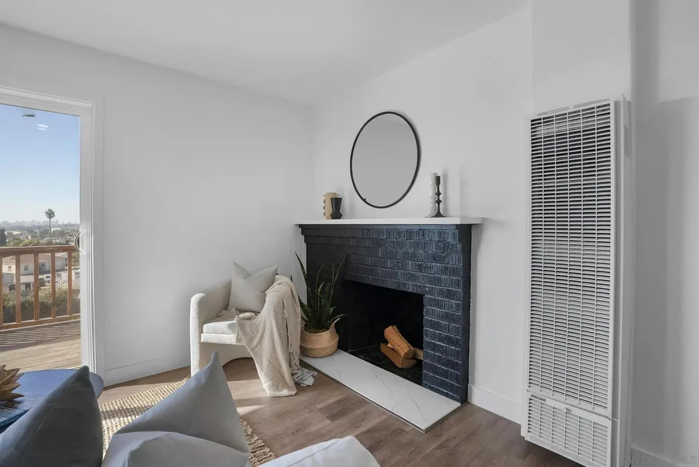 5528 San Onofre Terrace, San Diego, CA 92114