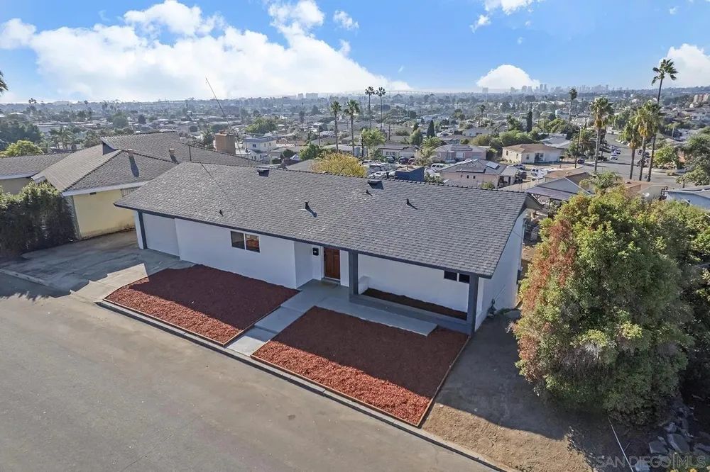 5528 San Onofre Terrace, San Diego, CA 92114