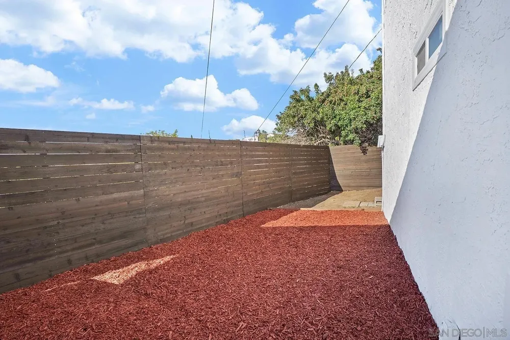 5528 San Onofre Terrace, San Diego, CA 92114