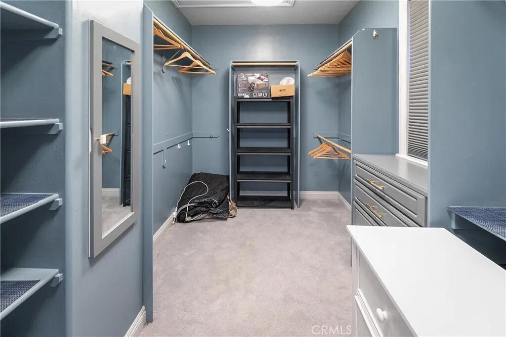 26125 Augusta Dr, Lake Arrowhead, CA 92352