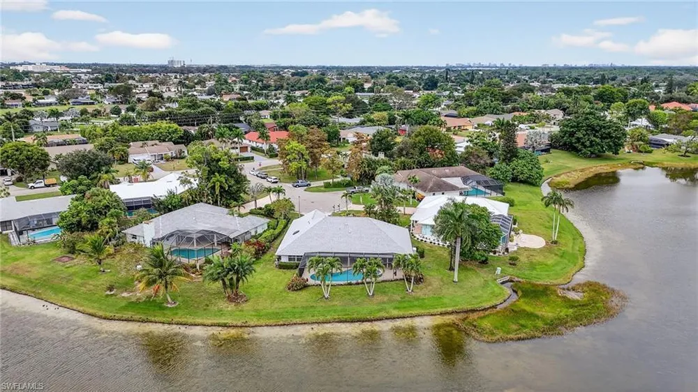 2248 Prince Ln, Naples, FL 34112