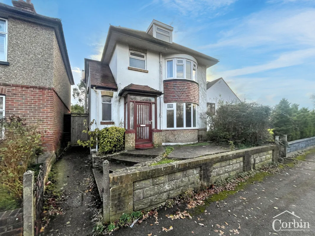 Hyde Road, Bournemouth, BH10 5
