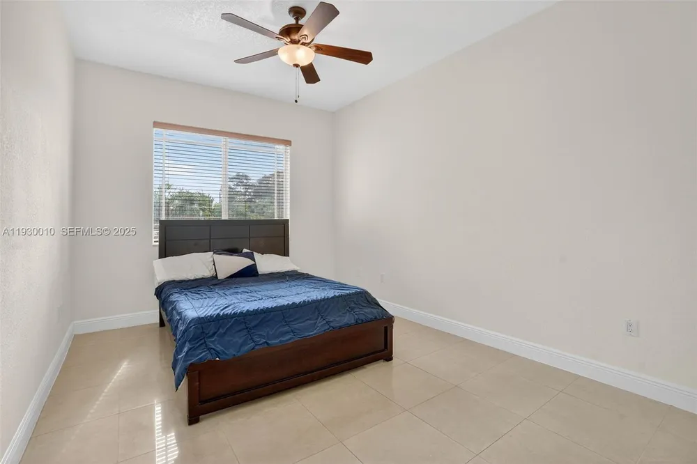2913 SW 13th St, Miami, FL 33145