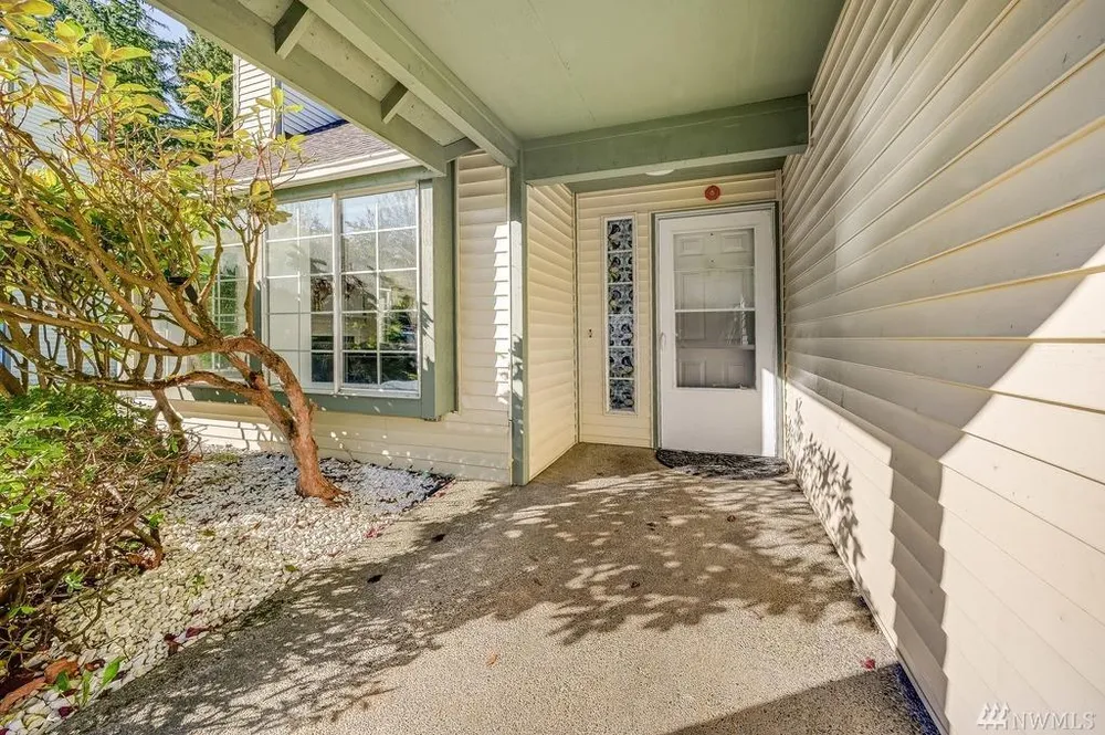 246 S 328th Ln, Federal Way, WA 98003
