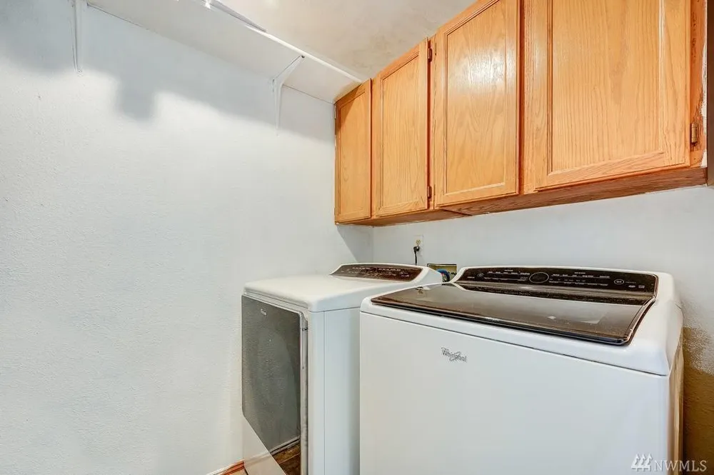 246 S 328th Ln, Federal Way, WA 98003