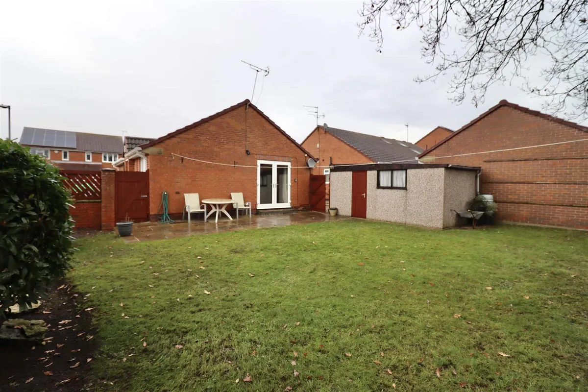 Oak Drive, Newport, Brough