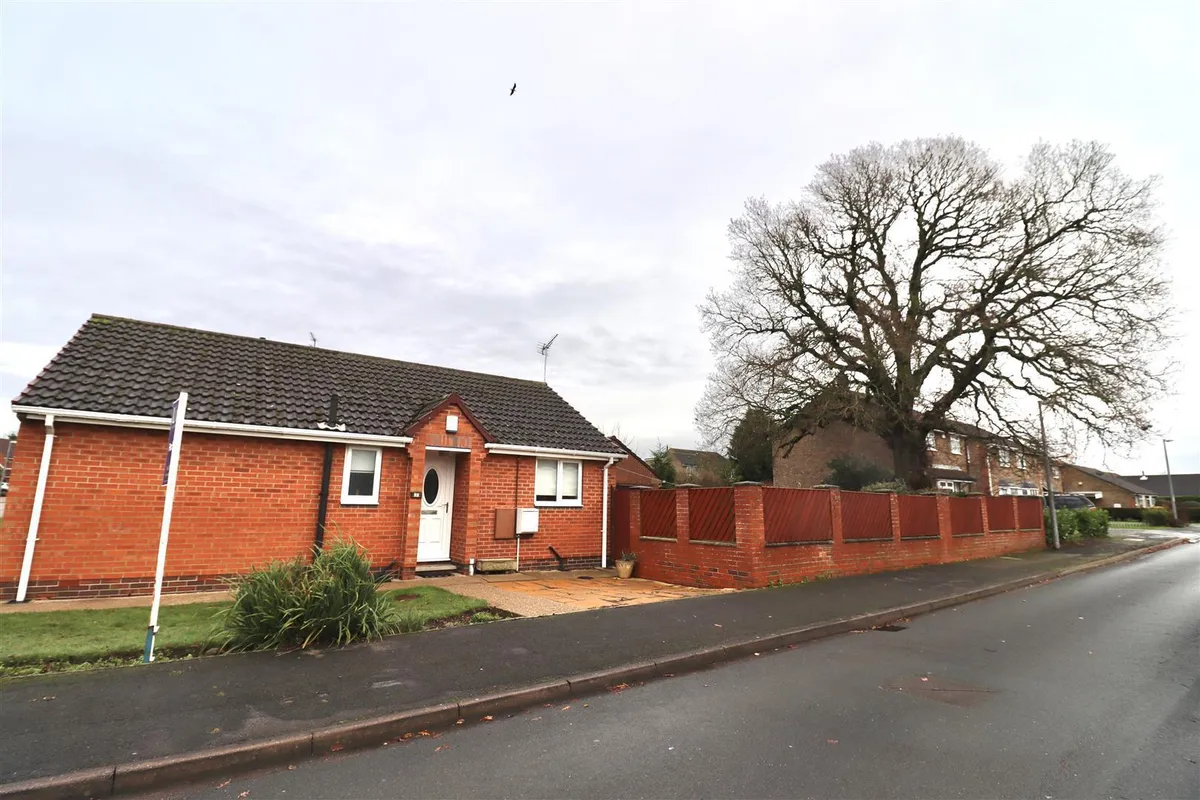 Oak Drive, Newport, Brough