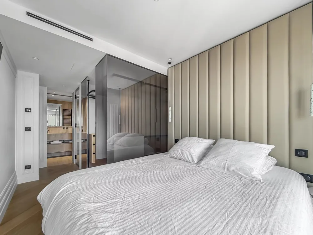 Pantin, 93500, France