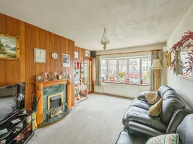 Court Close, Scawsby, Doncaster thumb 2