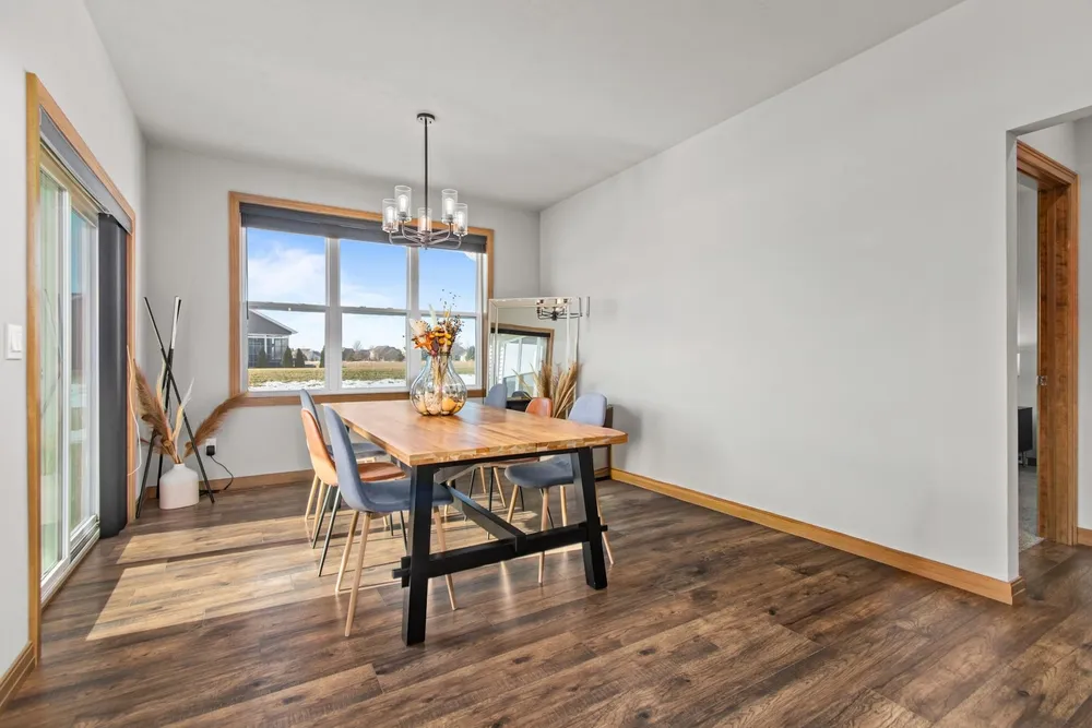 4647 N Cherryvale Ave, Appleton, WI 54913