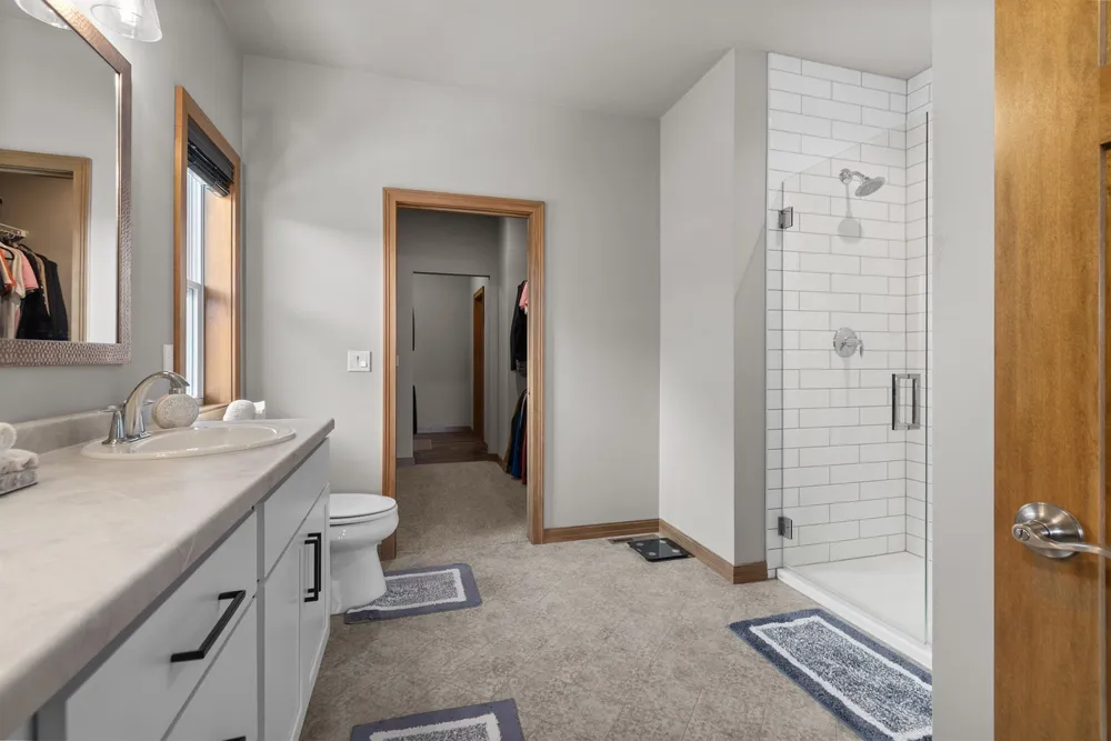 4647 N Cherryvale Ave, Appleton, WI 54913