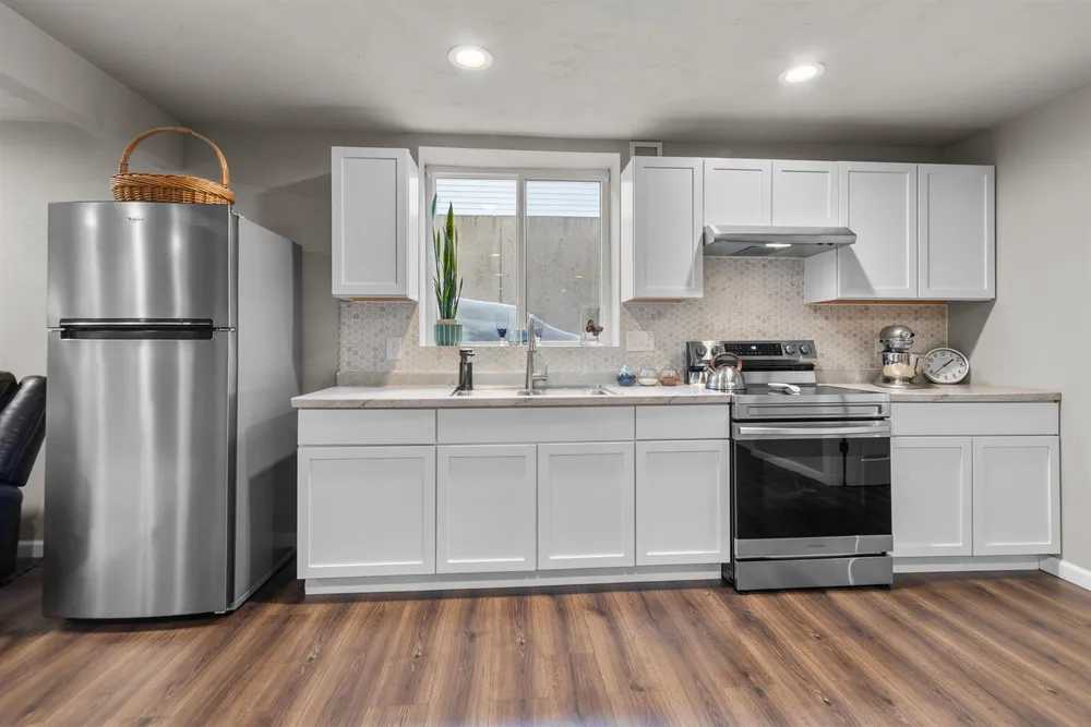 4647 N Cherryvale Ave, Appleton, WI 54913
