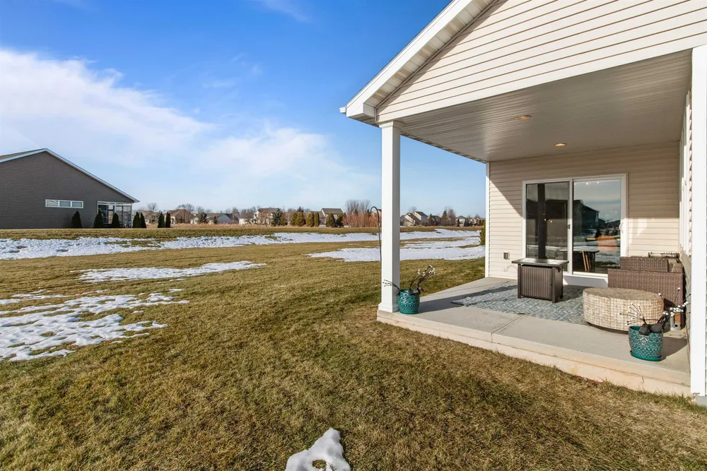 4647 N Cherryvale Ave, Appleton, WI 54913