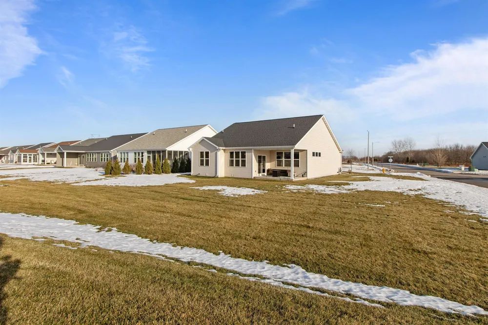 4647 N Cherryvale Ave, Appleton, WI 54913