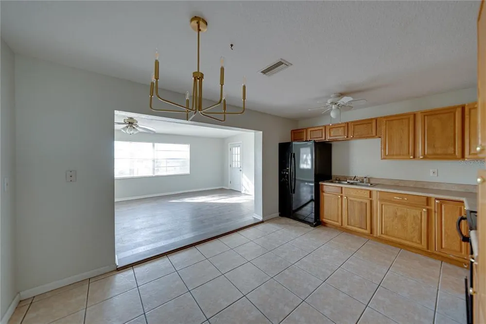 2011 9th St NE, Winter Haven, FL 33881