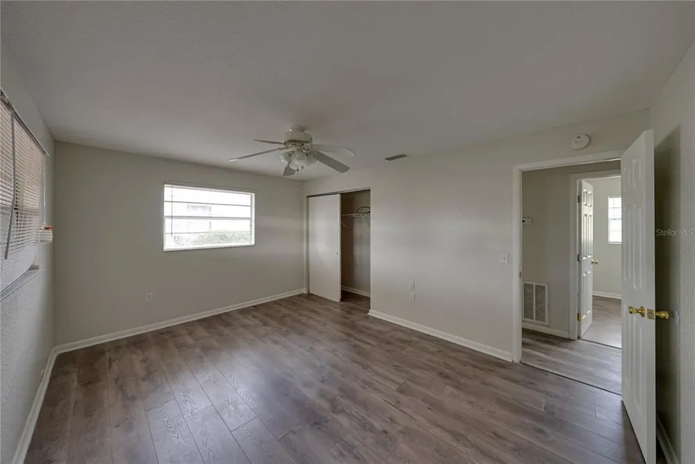 2011 9th St NE, Winter Haven, FL 33881