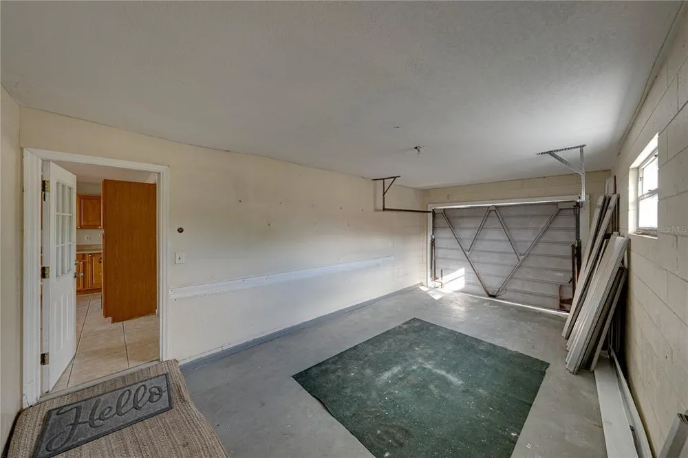 2011 9th St NE, Winter Haven, FL 33881