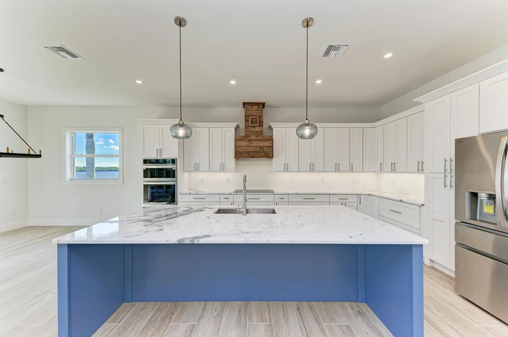 3564 Peace River Dr, Punta Gorda, FL 33983