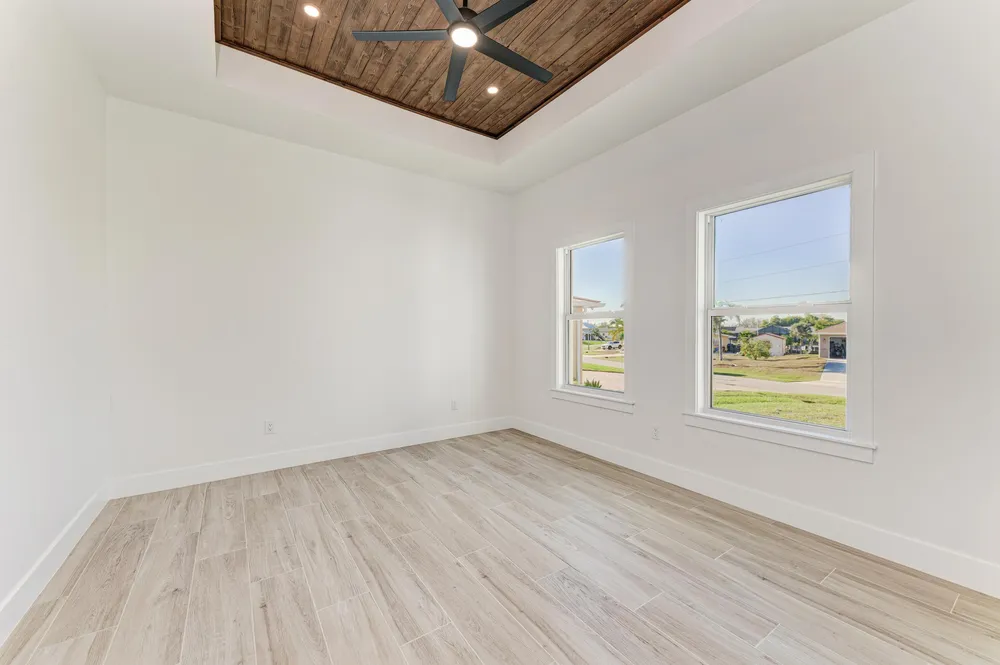 3564 Peace River Dr, Punta Gorda, FL 33983