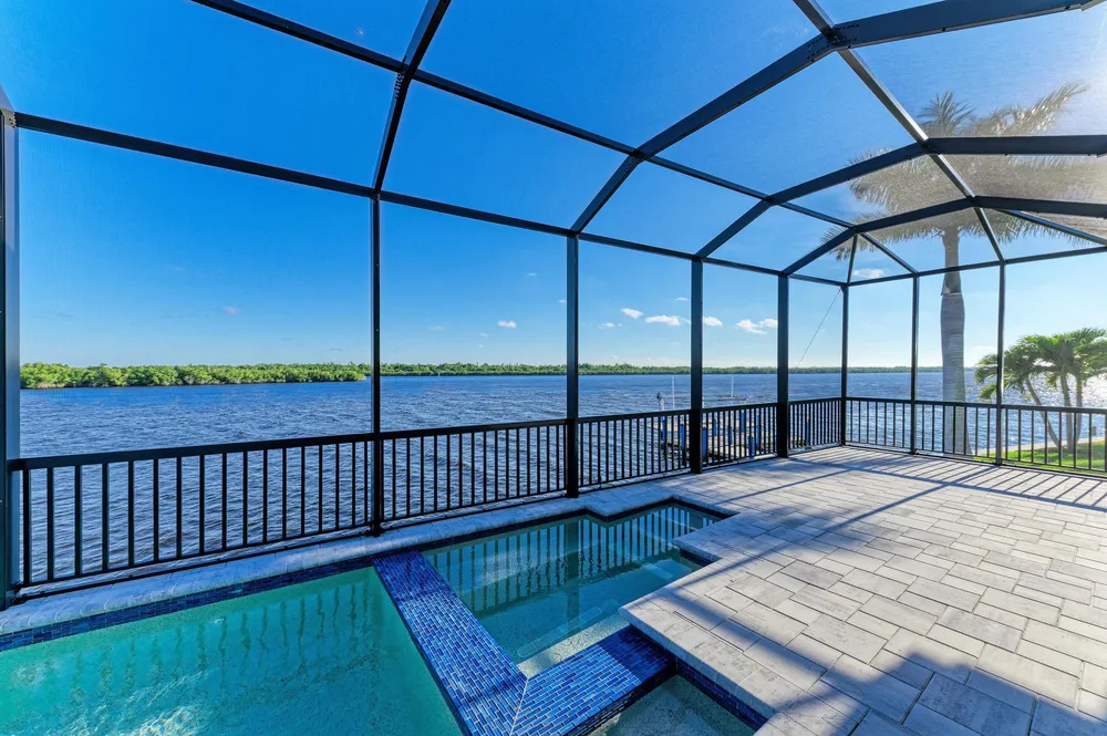 3564 Peace River Dr, Punta Gorda, FL 33983