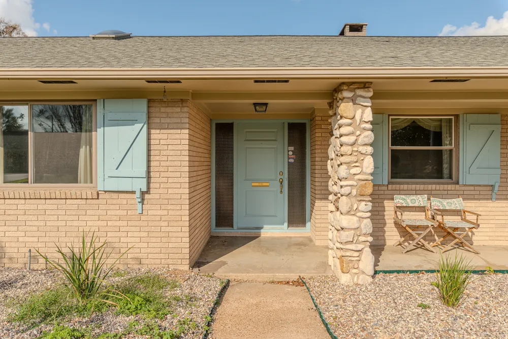 5710 Pickwick Ln, Beaumont, TX 77706