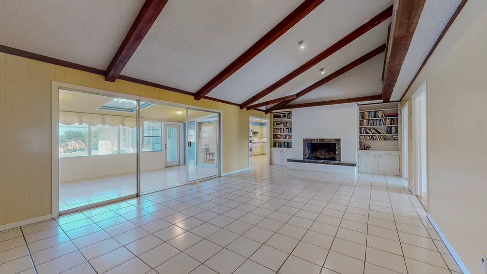 5710 Pickwick Ln, Beaumont, TX 77706