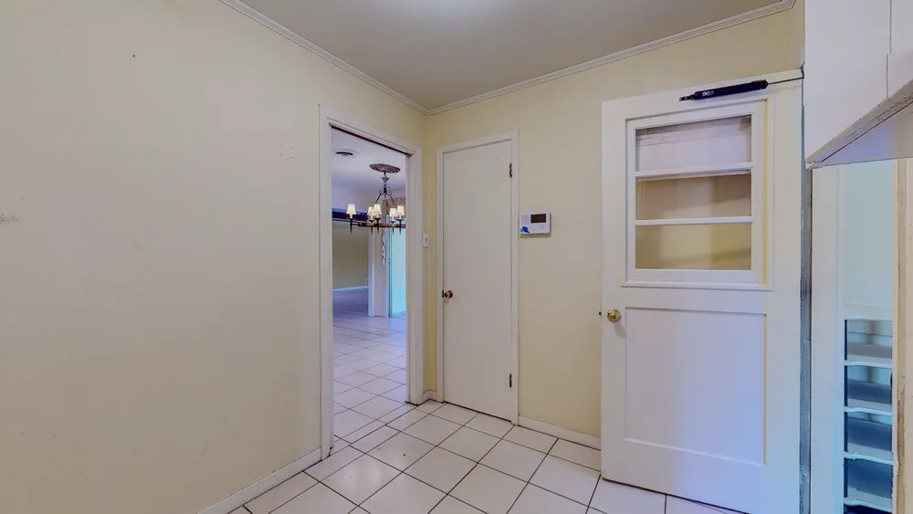 5710 Pickwick Ln, Beaumont, TX 77706