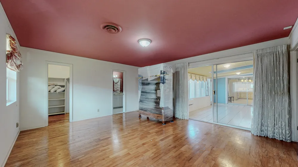 5710 Pickwick Ln, Beaumont, TX 77706