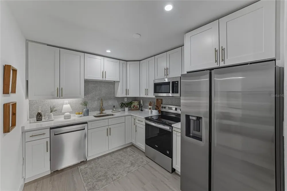 4105 W Bay Villa Ave, Tampa, FL 33611