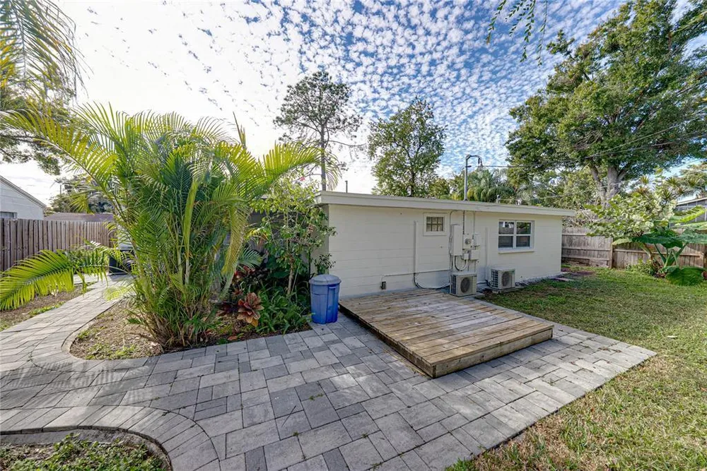 4105 W Bay Villa Ave, Tampa, FL 33611