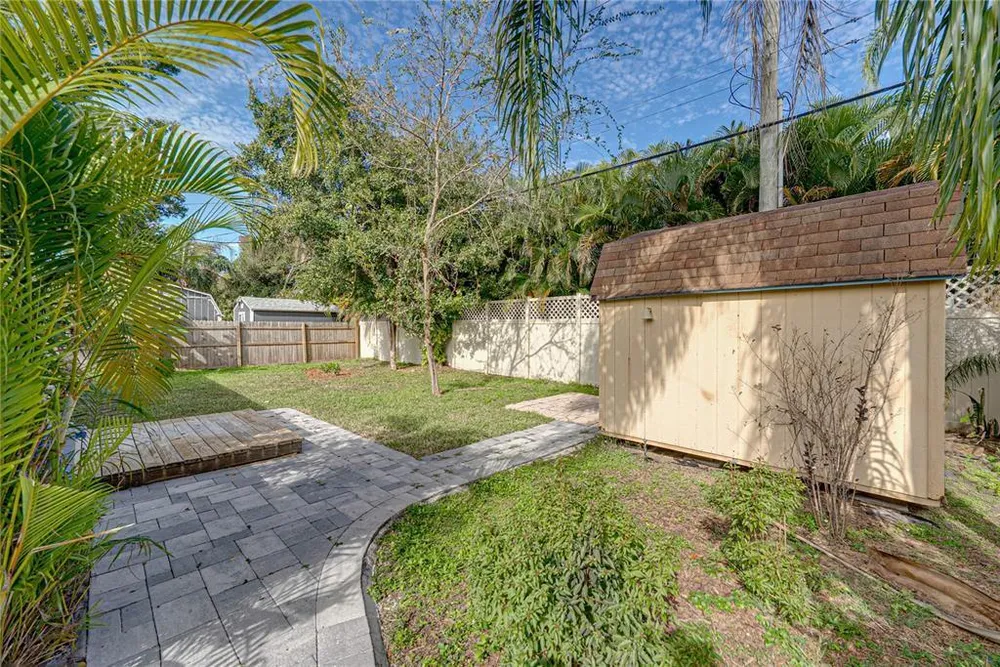 4105 W Bay Villa Ave, Tampa, FL 33611