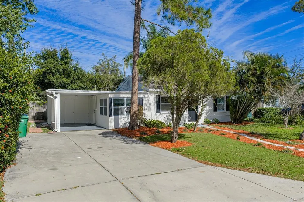 4105 W Bay Villa Ave, Tampa, FL 33611