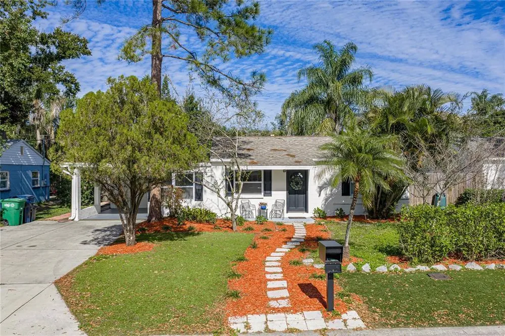 4105 W Bay Villa Ave, Tampa, FL 33611