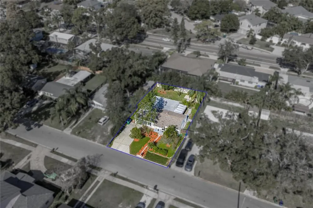 4105 W Bay Villa Ave, Tampa, FL 33611