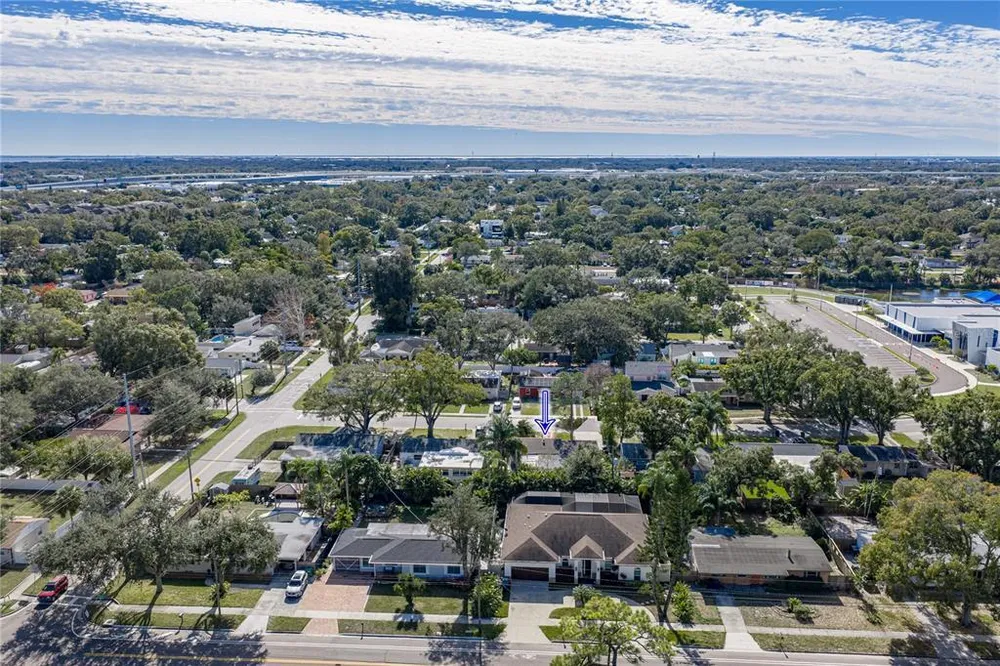 4105 W Bay Villa Ave, Tampa, FL 33611
